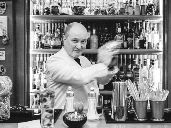 Entrevista con Colin Field, bartender del Ritz París